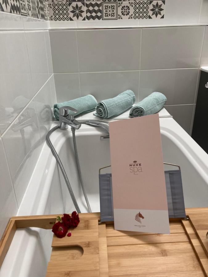 Garden Spa-Hyper Centre Avec Cour-Calme-Sauna-Hamam Apartment ทรัวส์ ภายนอก รูปภาพ