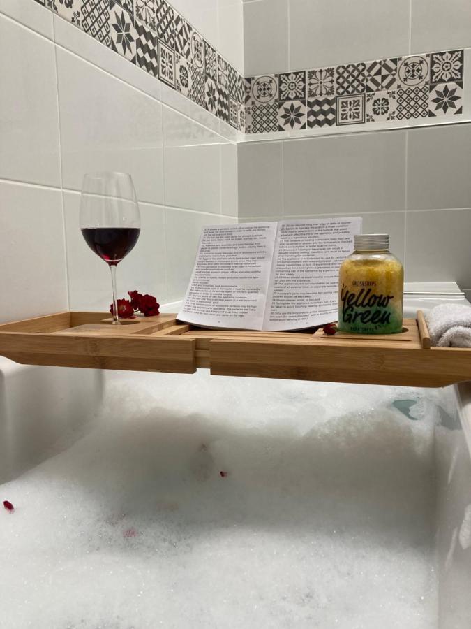 Garden Spa-Hyper Centre Avec Cour-Calme-Sauna-Hamam Apartment ทรัวส์ ภายนอก รูปภาพ